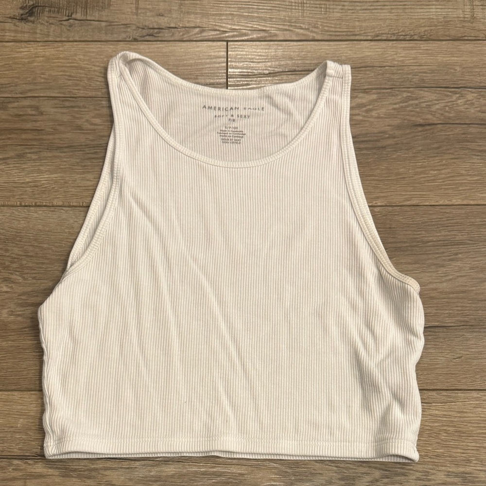 American Eagle White Ribbed Crop Top